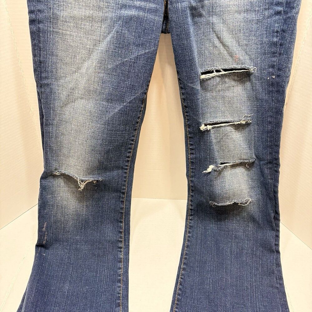 True Religion Becky Vintage Y2K Flare Jeans Size 32 Distressed Low Rise